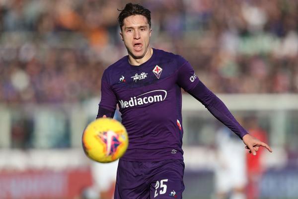 แมนยูอาจเลือก Federico Chiesa มากว่าซานโซ่