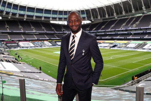 Ledley King โอเคร่วมงานสต๊าฟ์ฟสเปอร์