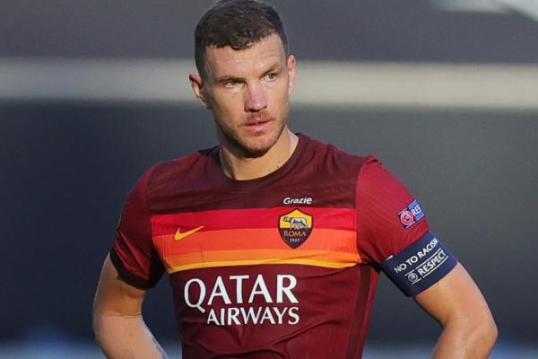 ยูเวนตุสหวังสอย Edin Dzeko กองหน้าหมาป่า