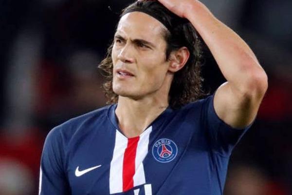 ใจเดียว Cavani ปฏิเสธร่วมม้าลายกลัวหักหน้านาโปลี