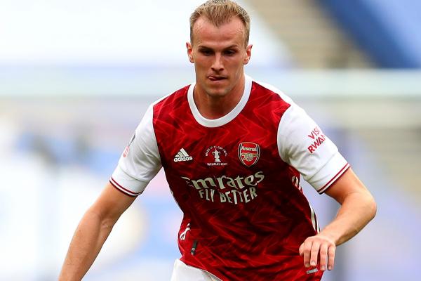 นิวคาสเซิลจ่อยืมตัวร็อบ โฮลดิ้ง แบ็คอาร์เซน่อล