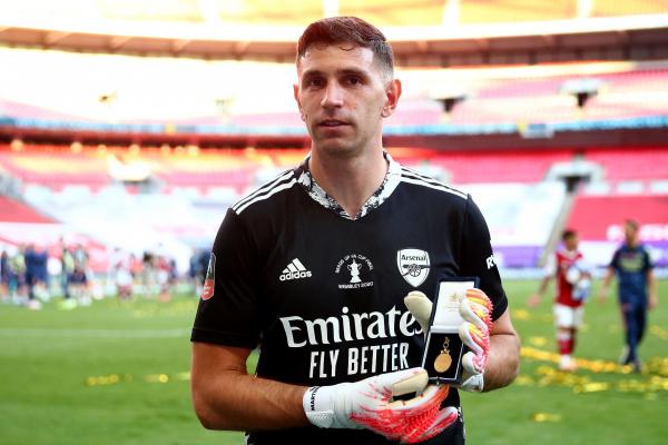 อาร์เซนอพร้อมปล่อย Emiliano Martinez ให้กับ Aston Villa