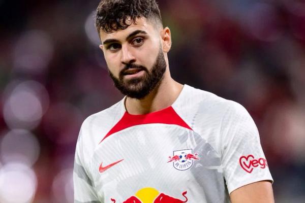 ปีศาจแดงพร้อมแข่งขันชิงตัว Josko Gvardiol