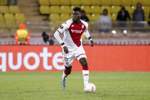 เชลซี ใกล้คว้าตัว เบอนัวต์ บาเดียชิเล