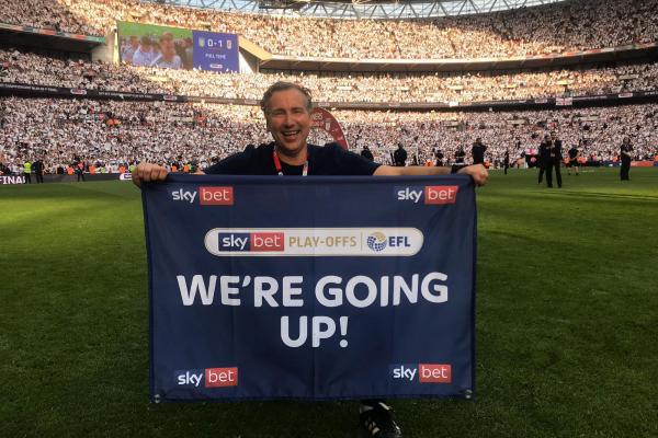 ดาบคู่สนใจ Javier Pereira คุมทัพ