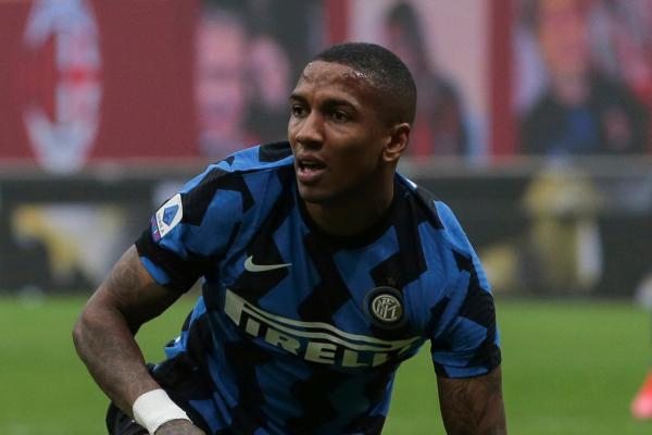 แอชลีย์ ยัง แอบหวังวัตฟอร์ดเสนอล่าตัว