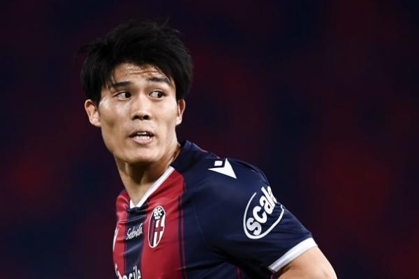 ท็อตแนมเปิดการเจรจาสำหรับกองหลังโบโลญญา Takehiro Tomiyasu